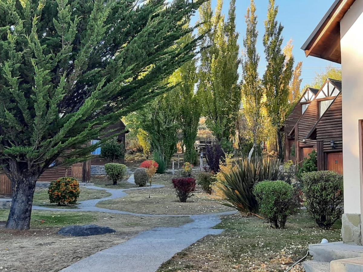 Cabanas Huenco El Calafate Exterior photo